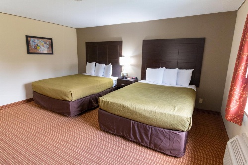 Econo Lodge Massena Hwy 37 image 3